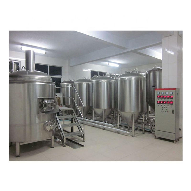 6BBL beer making equipment.jpg